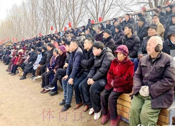 江苏沛县“村界杯”爆火，乡亲来捧场热闹似大集