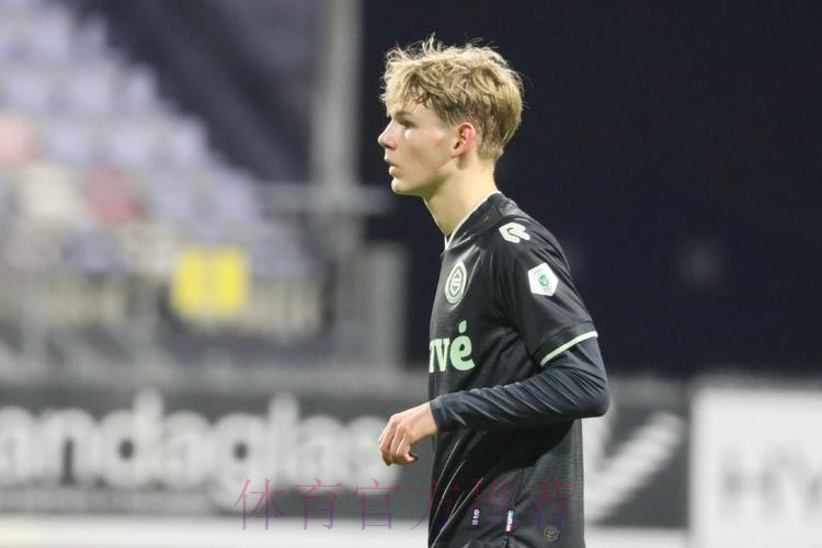 马卡:卢宁不在安帅计划 若球员留队只能当三号门